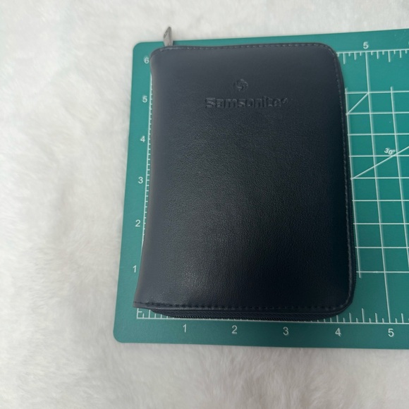 Samsonite travel folio back - Picture 12 of 13